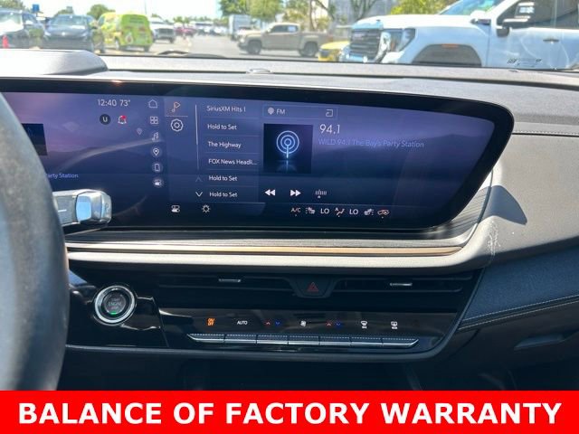 Used 2024 Buick Envision Avenir AWD/4WD image 23