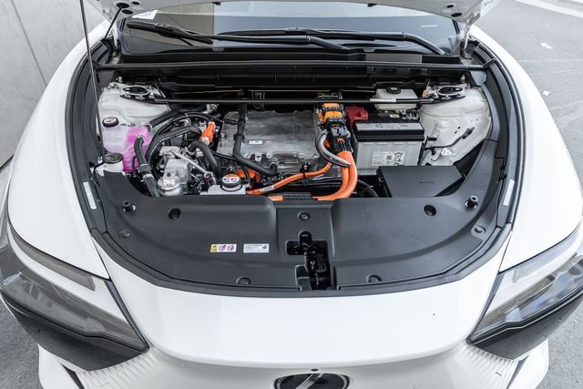 New 2026 Lexus RZ 450e AWD image 9