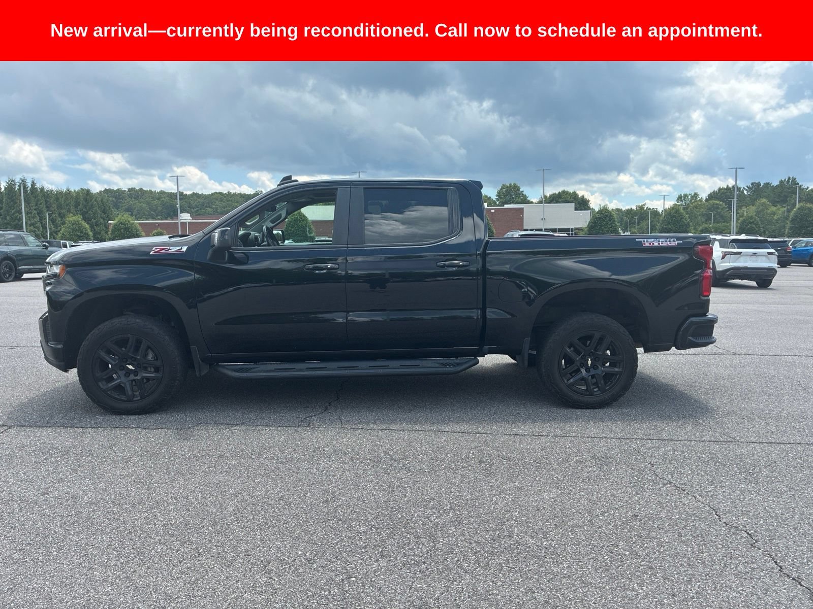 Used 2019 Chevrolet Silverado 1500 LT Trail Boss AWD/4WD image 8