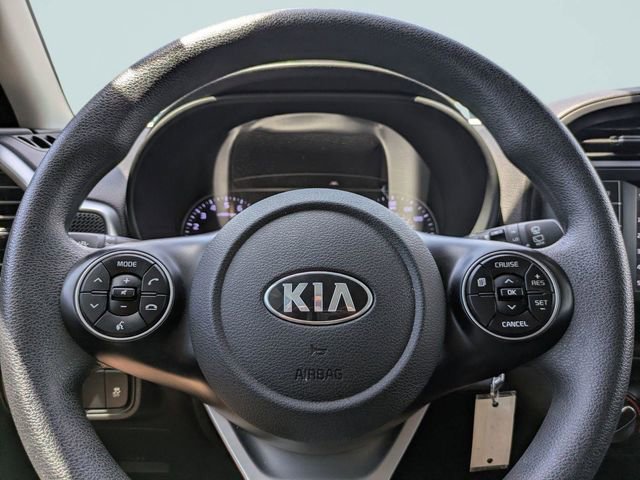 Used 2020 Kia Soul S FWD image 26