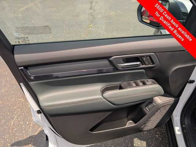 New 2027 GMC Terrain AT4 w/ Convenience Package III AWD/4WD image 14