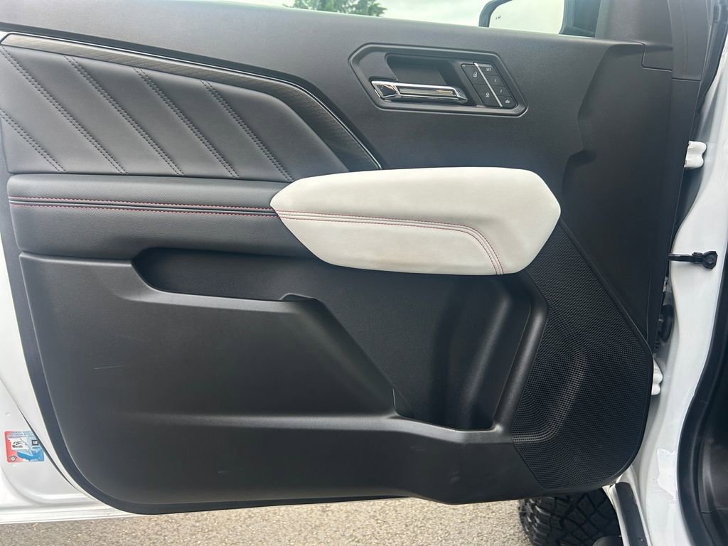 Used 2023 GMC Canyon AT4X w/ Edition 1 image 22