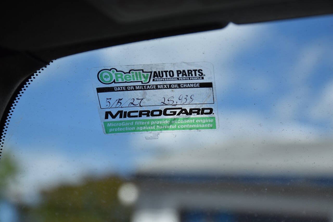 Used 2006 MAZDA MX-5 Miata Touring RWD image 19