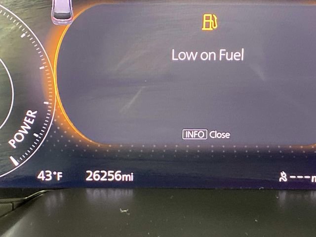 Used 2024 MAZDA CX-90 Plug-In Hybrid w/ Premium Pkg image 19