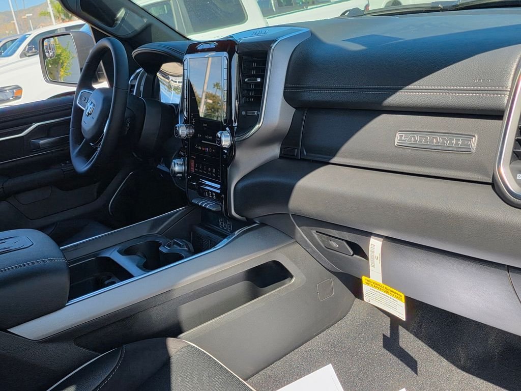 New 2026 RAM 1500 Laramie AWD/4WD image 10