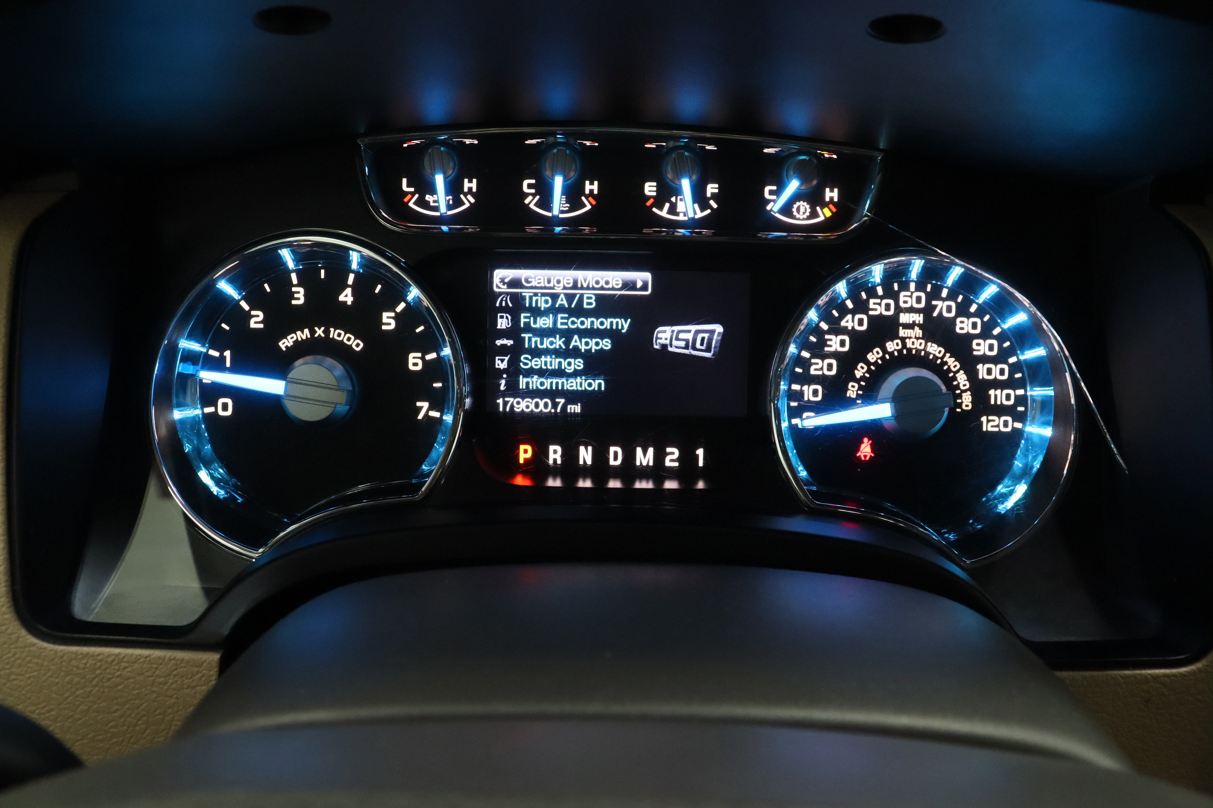 Used 2014 Ford F150 Lariat w/ Equipment Group 502A Luxury RWD image 38