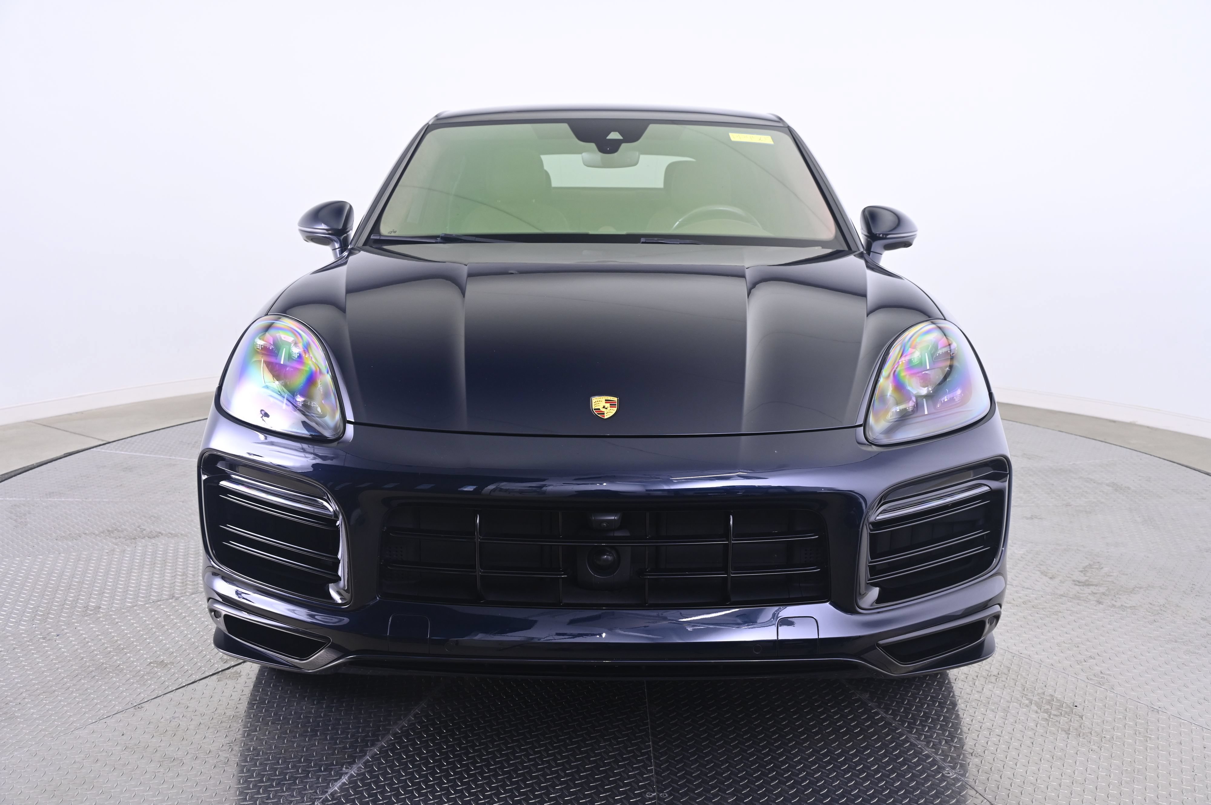 Certified 2023 Porsche Cayenne GTS AWD/4WD image 10