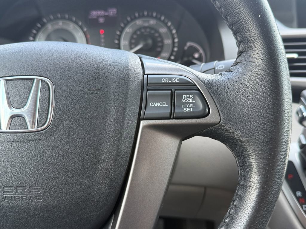 Used 2014 Honda Odyssey EX-L image 16