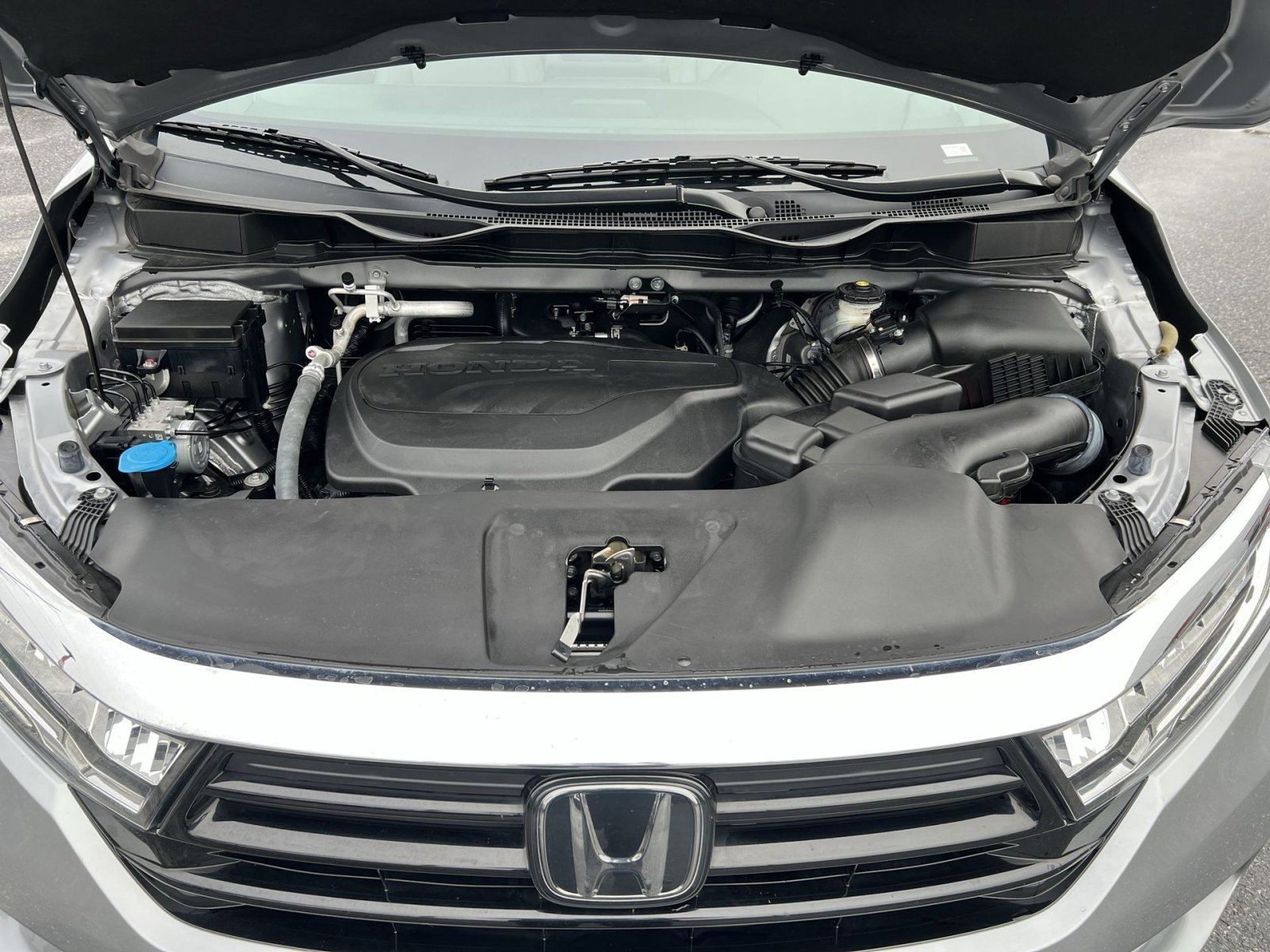 Used 2023 Honda Odyssey Touring image 29