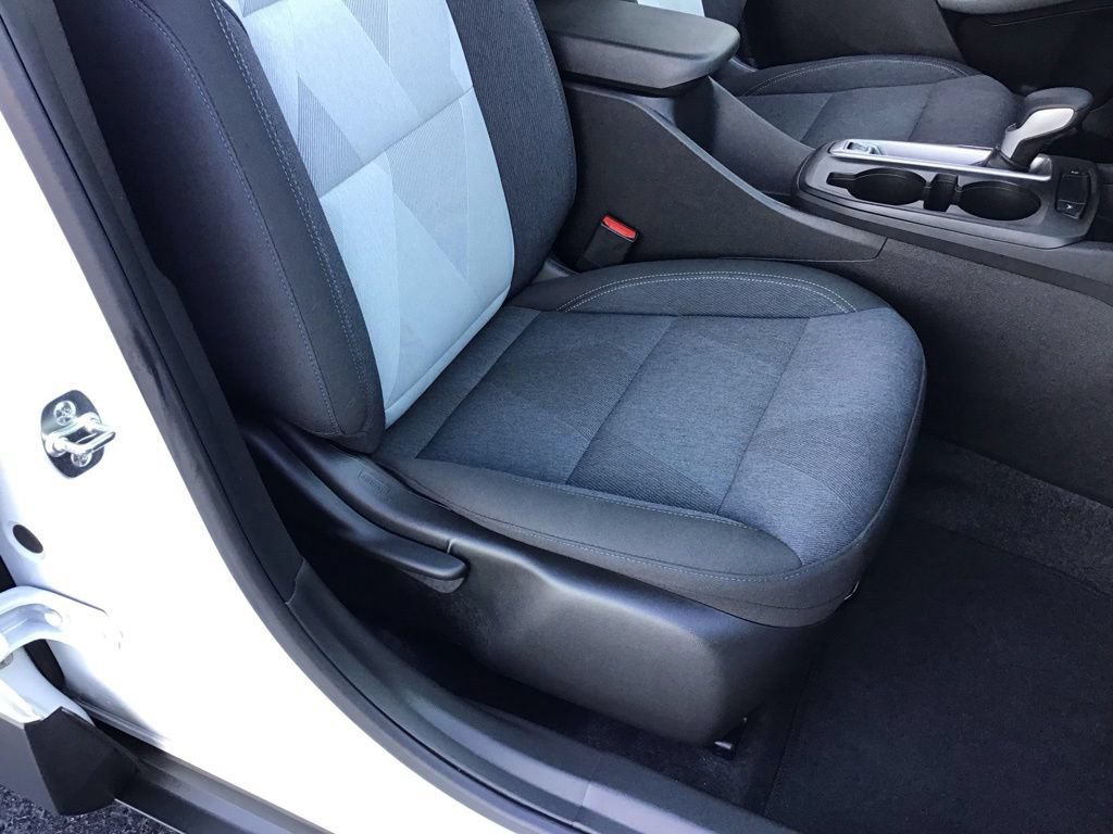 Used 2024 Chevrolet Trax LS w/ LS Convenience Package FWD image 11