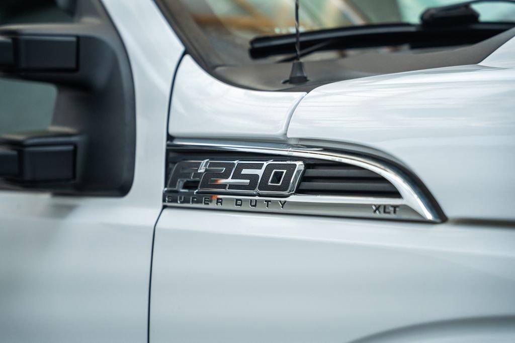 Used 2015 Ford F250 XLT w/ FX4 Off-Road Package image 15