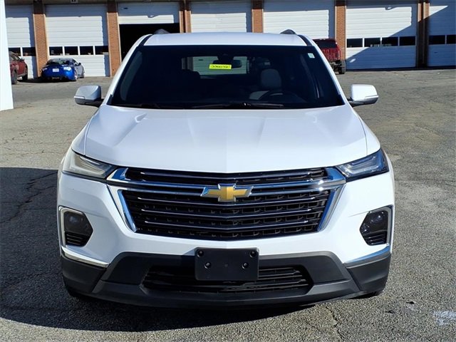 Certified 2022 Chevrolet Traverse LT w/ LPO, Floor Liner Package image 8