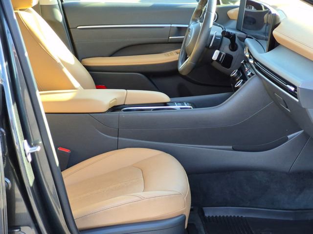 Used 2025 Hyundai Sonata Limited FWD image 23