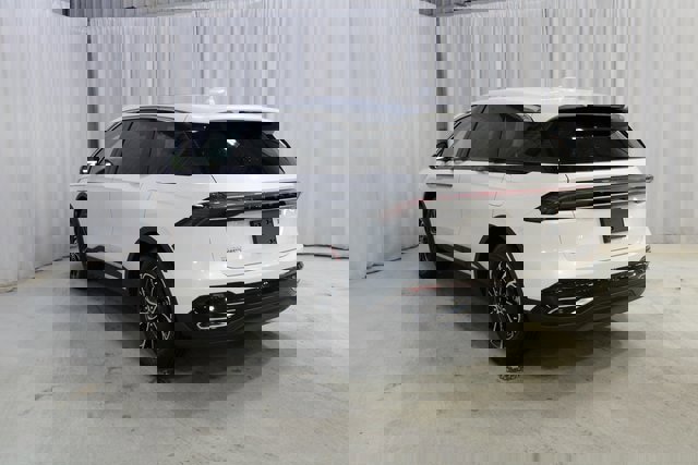 New 2026 Lincoln Nautilus Premier w/ Equipment Group 102A image 46