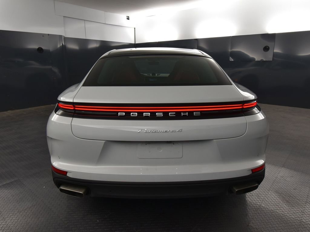 Used 2025 Porsche Panamera 4 image 9
