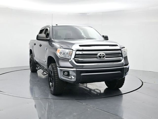 Used 2017 Toyota Tundra SR5 image 5