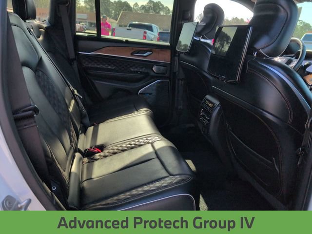 Used 2023 Jeep Grand Cherokee Summit image 31