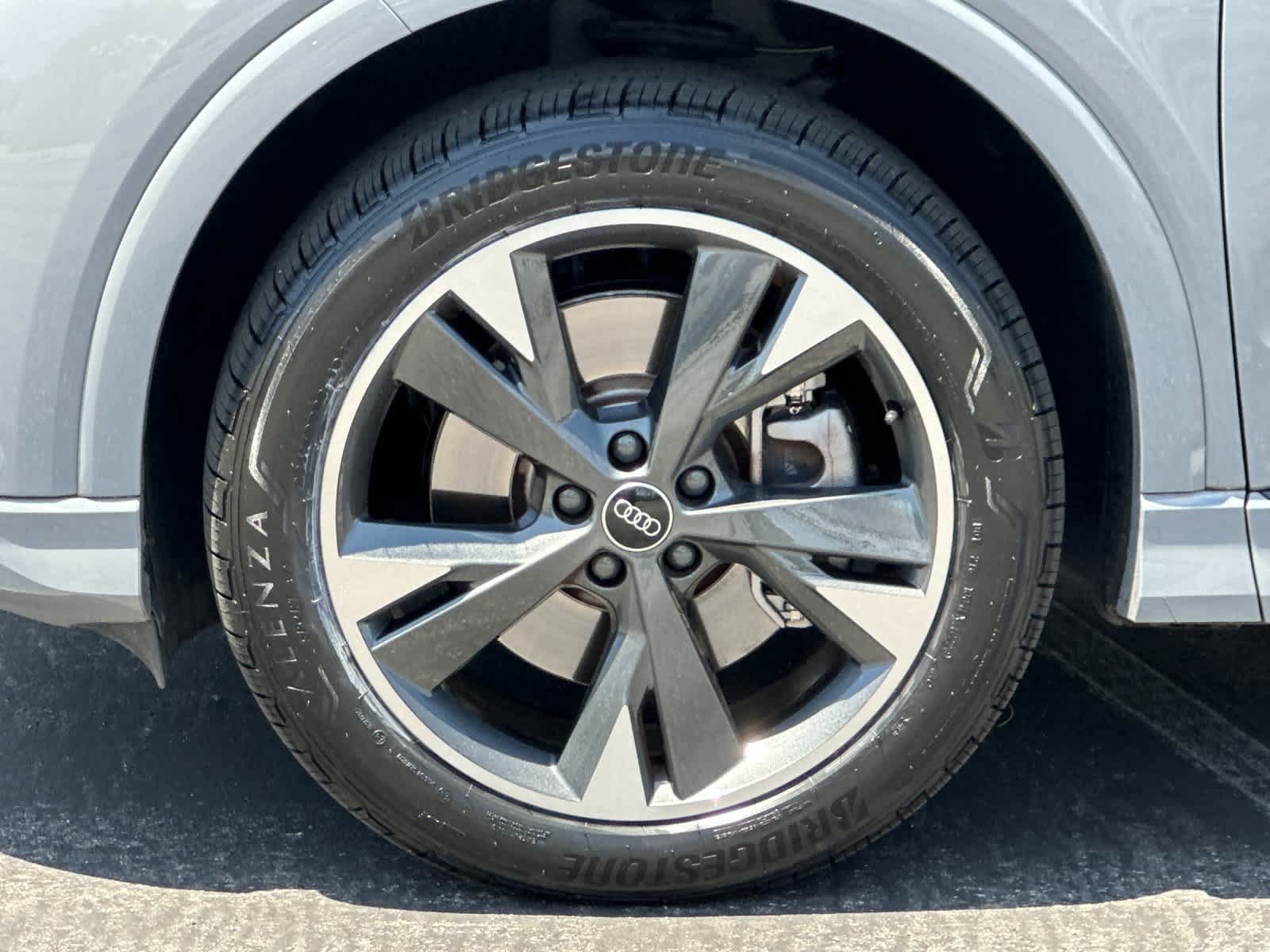 Used 2024 Audi Q4 e-tron Premium AWD/4WD image 26