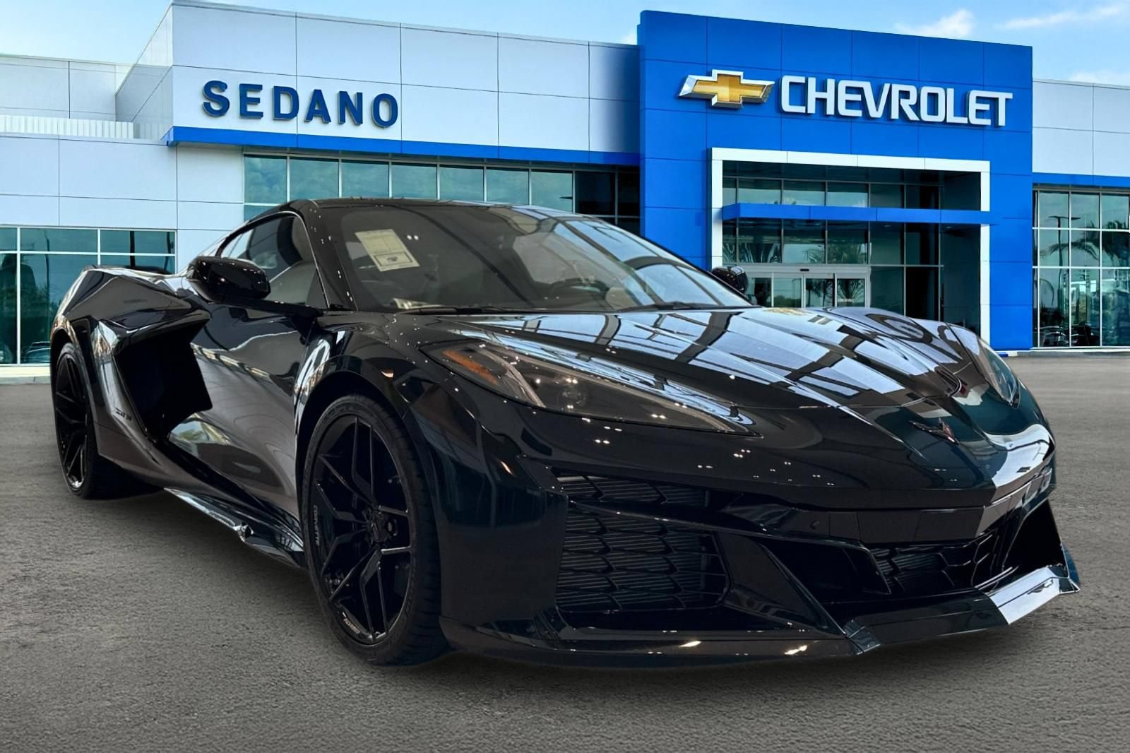 New 2027 Chevrolet Corvette Z06 RWD image 2