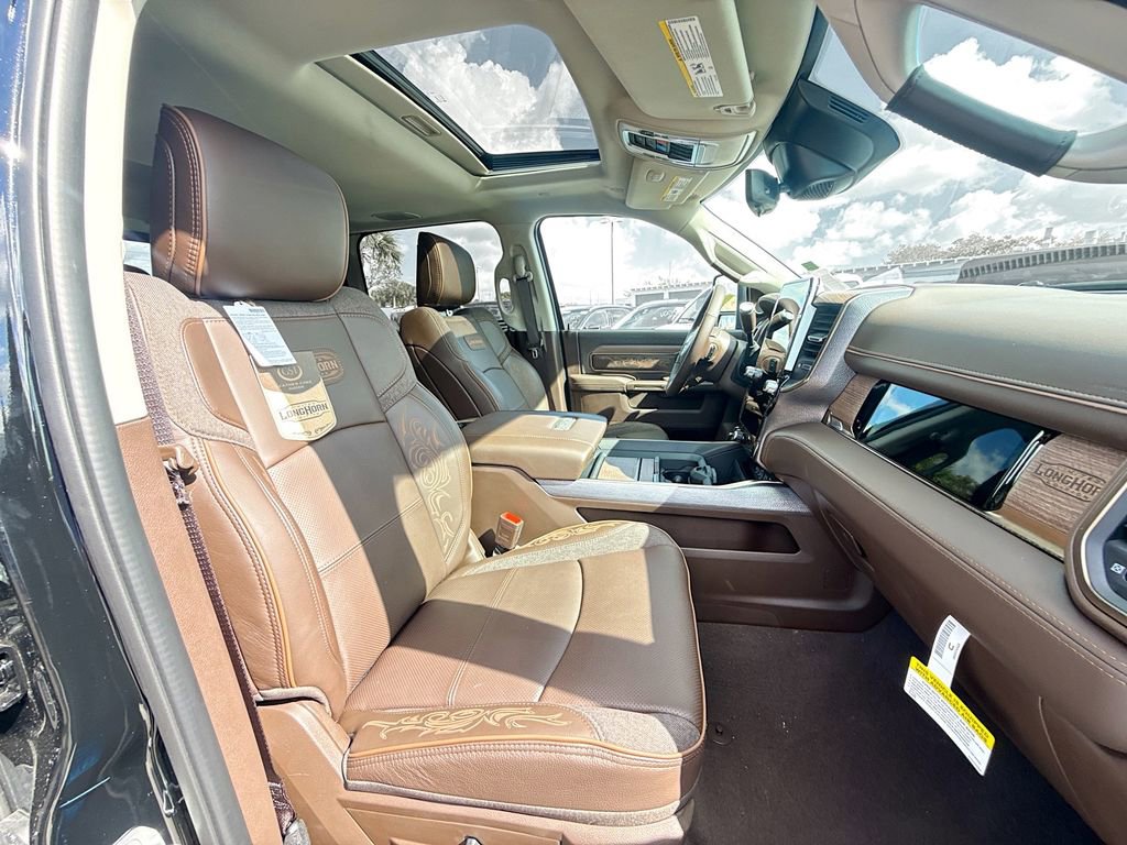 New 2026 RAM 2500 Limited image 32