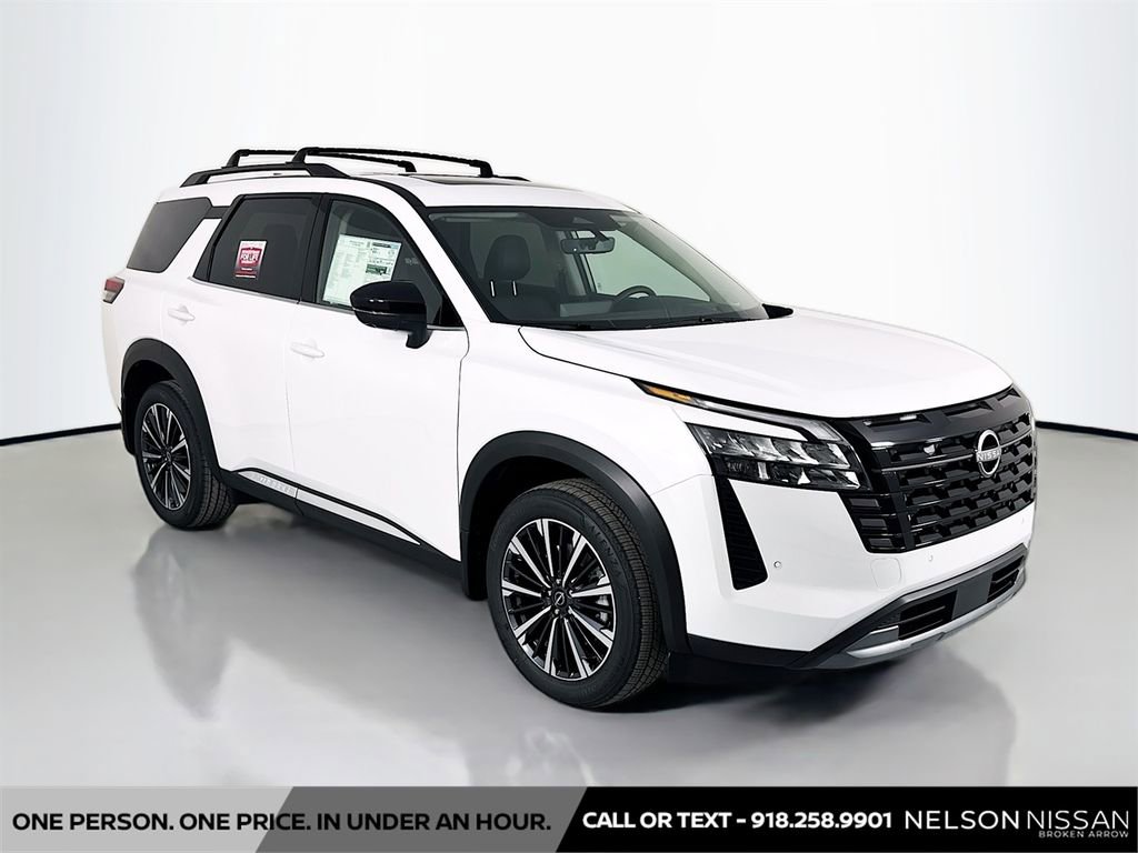 New 2026 Nissan Pathfinder Platinum image 3