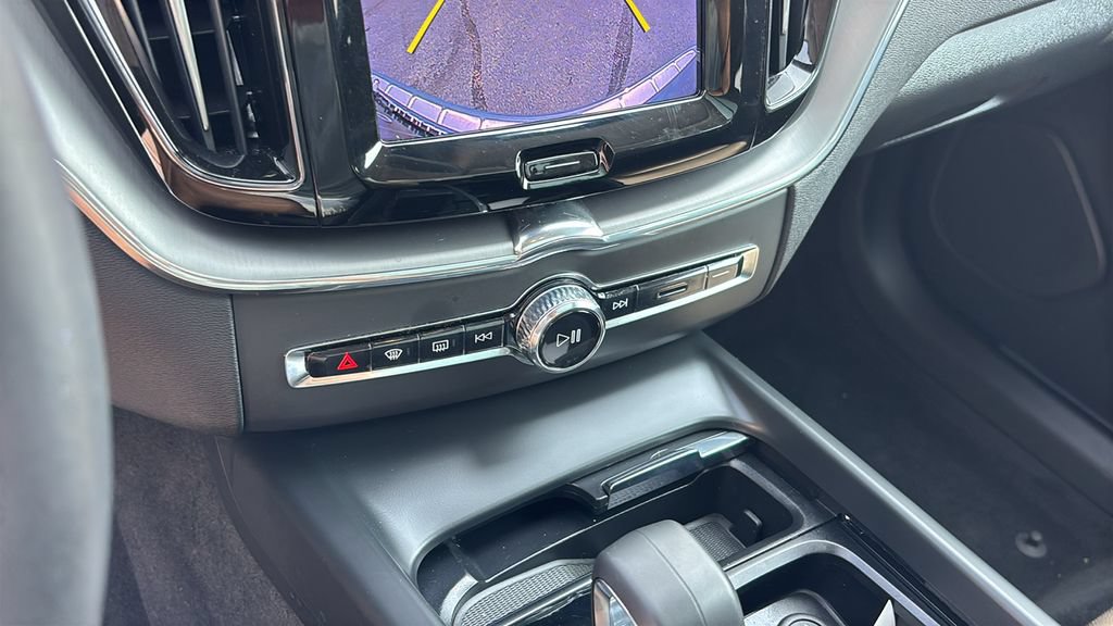 Certified 2023 Volvo XC60 B5 Core w/ Climate Package AWD/4WD image 20
