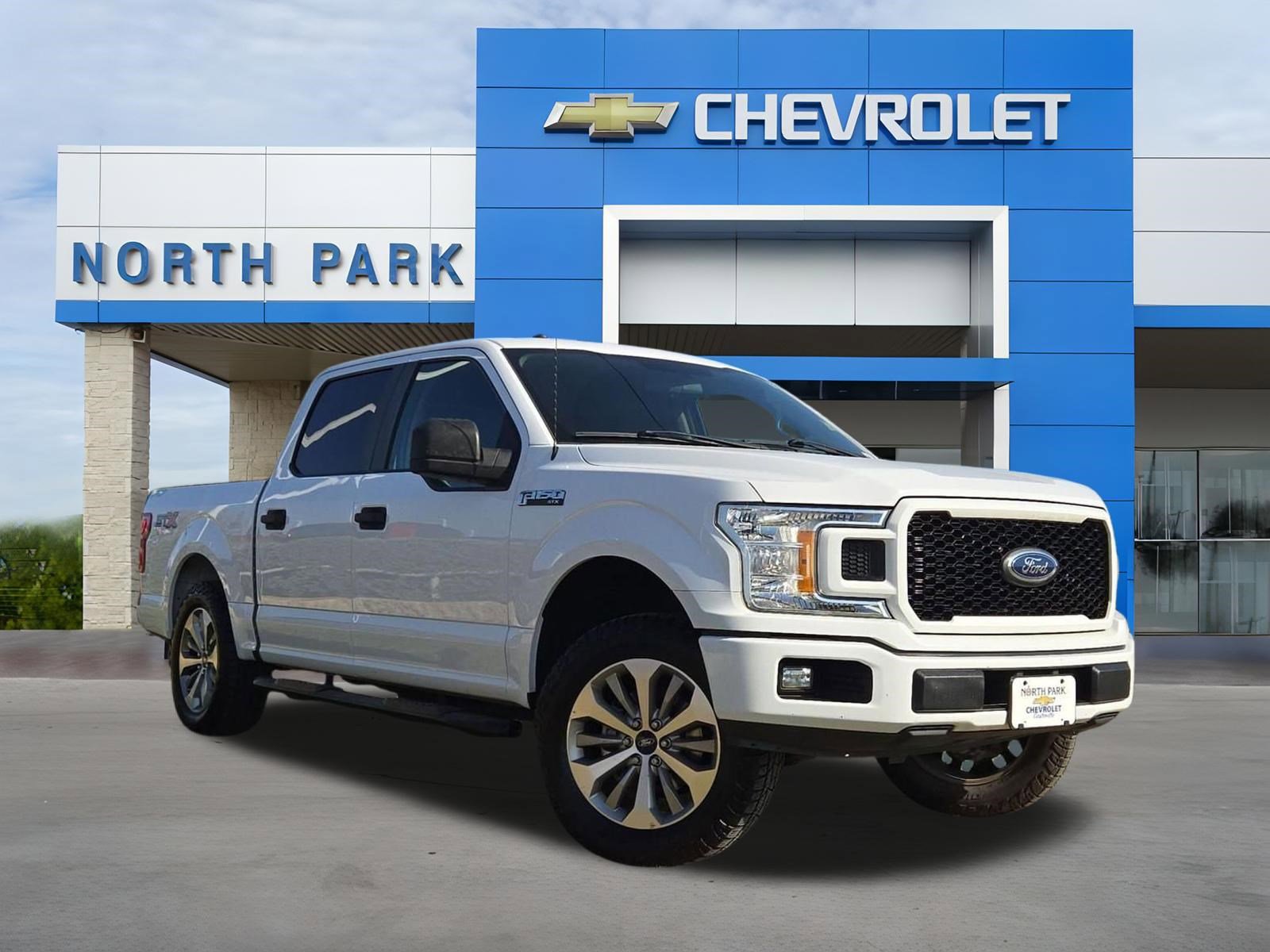 Used 2018 Ford F150 XL w/ Equipment Group 101A Mid image 1