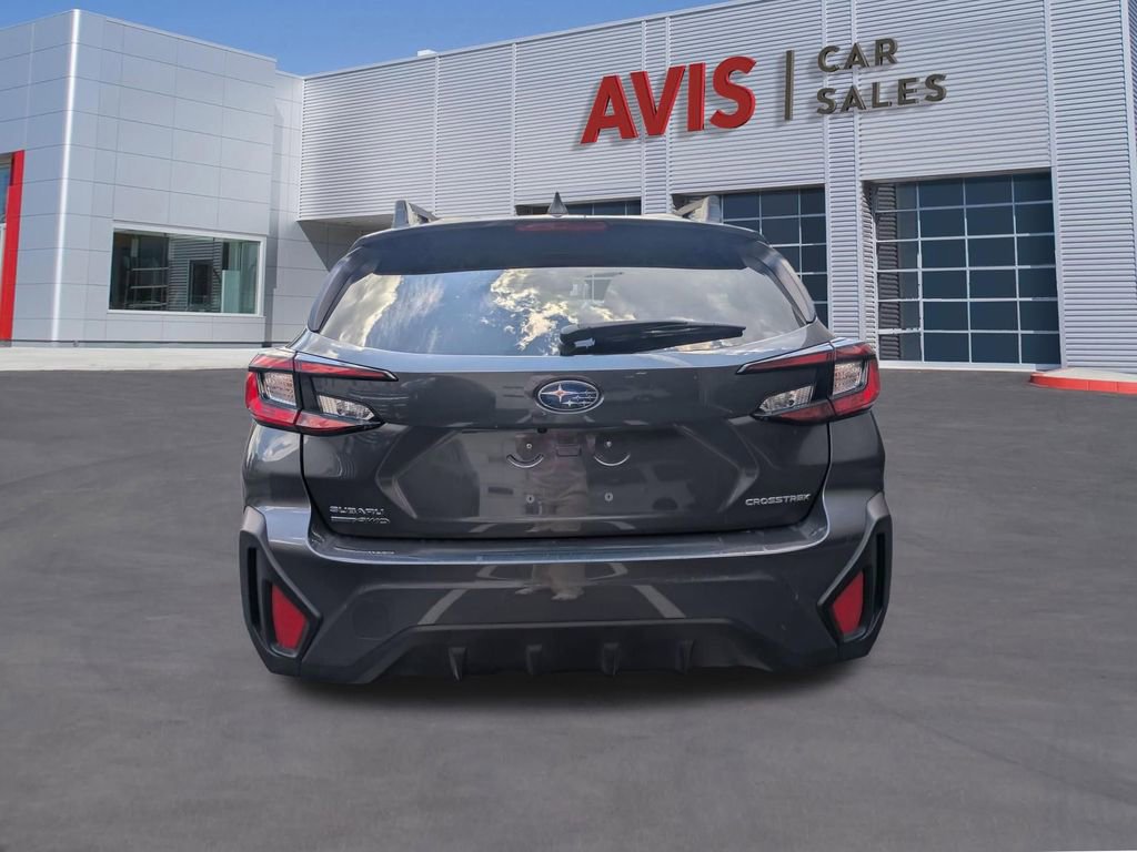 Used 2025 Subaru Crosstrek 2.0i Premium AWD/4WD image 6