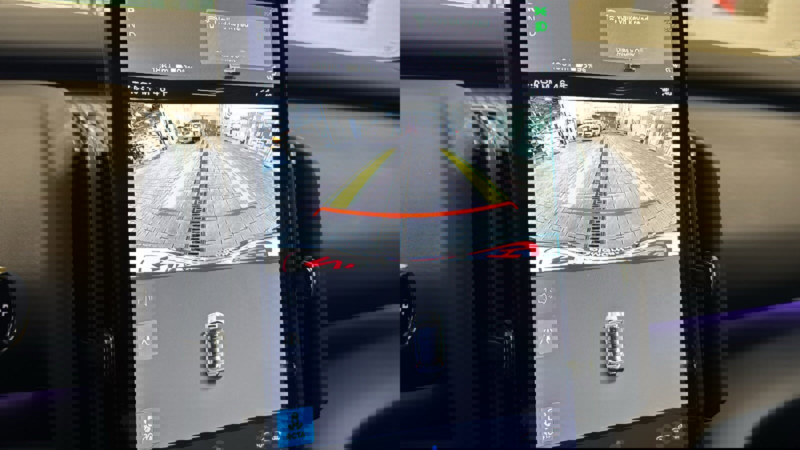 New 2026 Volvo EX30 Plus w/ Climate Package image 19