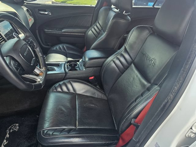Used 2018 Dodge Charger SRT Hellcat w/ Harman/Kardon Audio Group RWD image 17