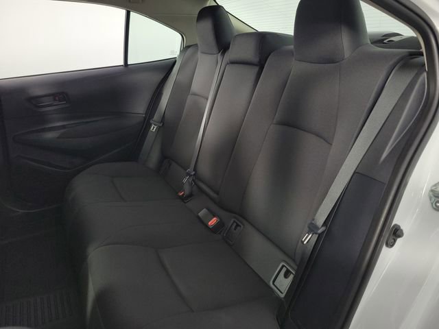 Used 2025 Toyota Corolla LE FWD image 17