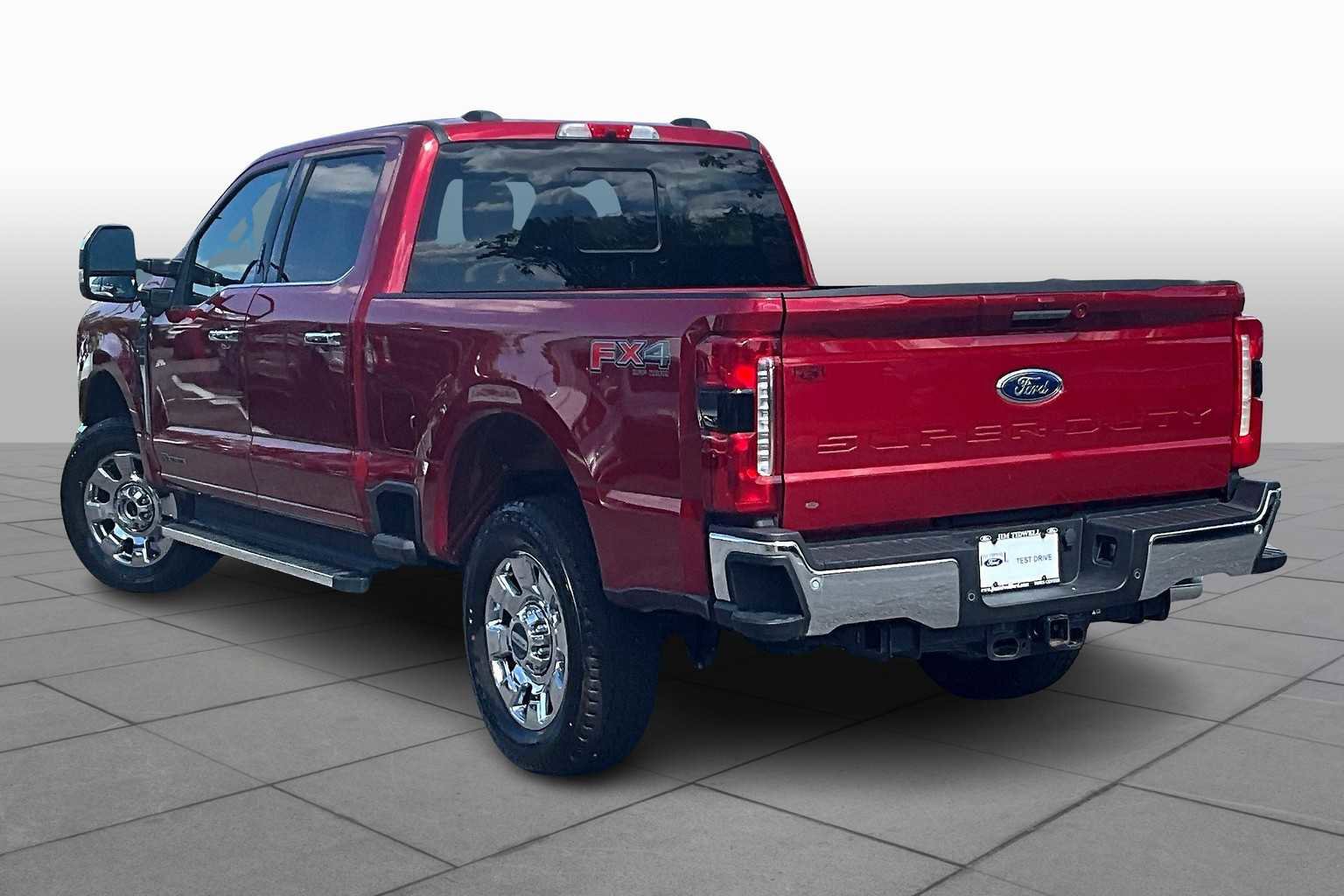 Used 2024 Ford F250 Lariat w/ Chrome Package image 11