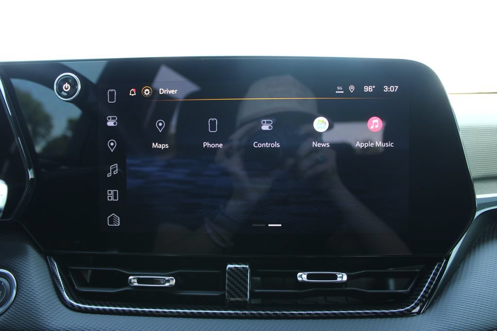 Used 2026 Chevrolet Equinox LT w/ LPO, Floor Liner Package AWD/4WD image 52