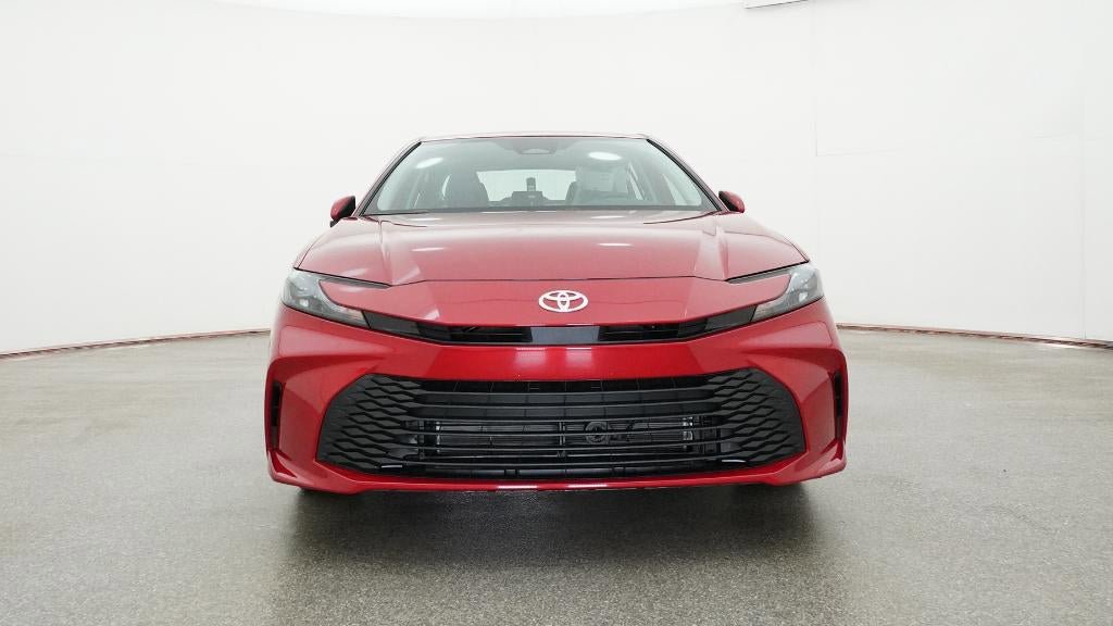 New 2026 Toyota Camry LE FWD image 31