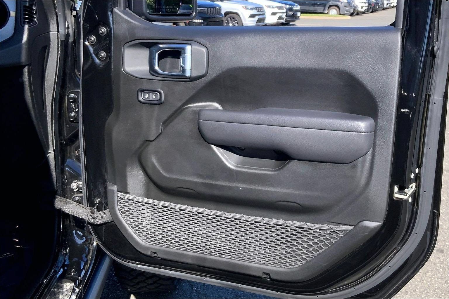 Certified 2024 Jeep Wrangler Unlimited Sport AWD/4WD image 21