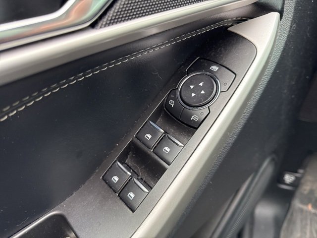 Used 2022 Ford Explorer XLT w/ Equipment Group 202A image 20