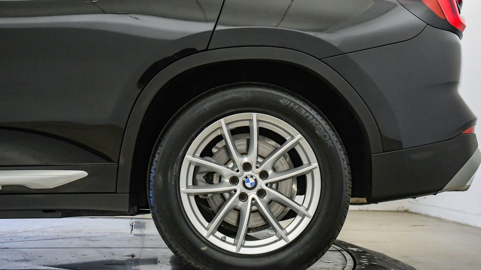 Certified 2023 BMW X3 xDrive30i w/ Premium Package w/ZPA image 11