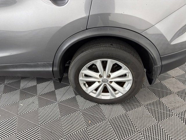 Used 2018 Nissan Rogue Sport SV image 9