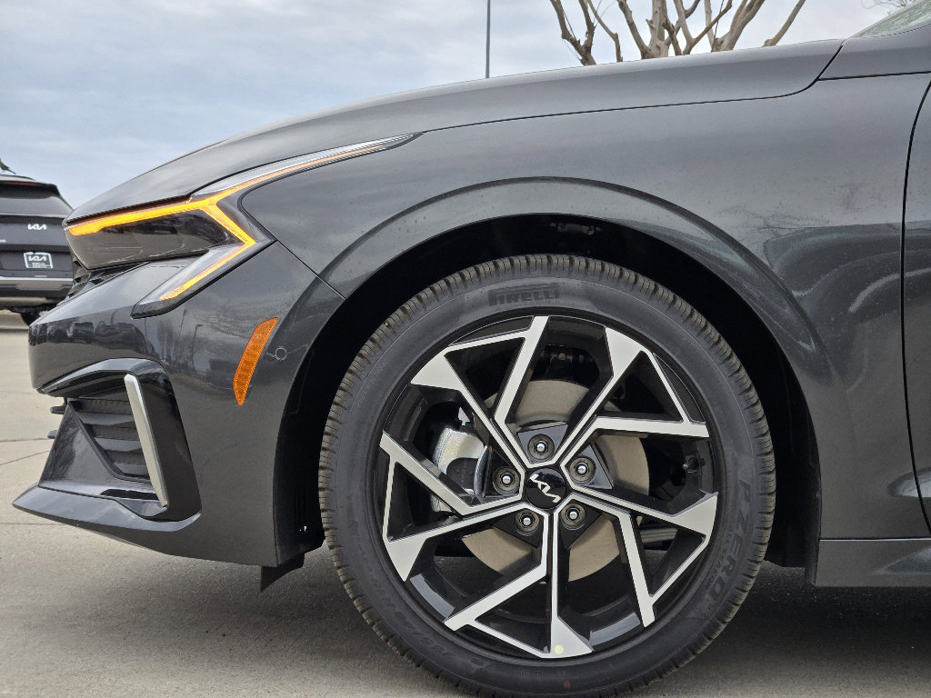 New 2026 Kia K5 EX image 5