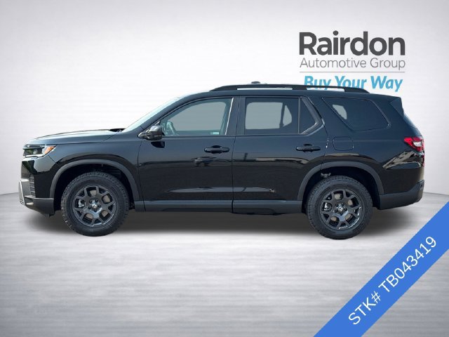 Certified 2026 Honda Pilot TrailSport image 4