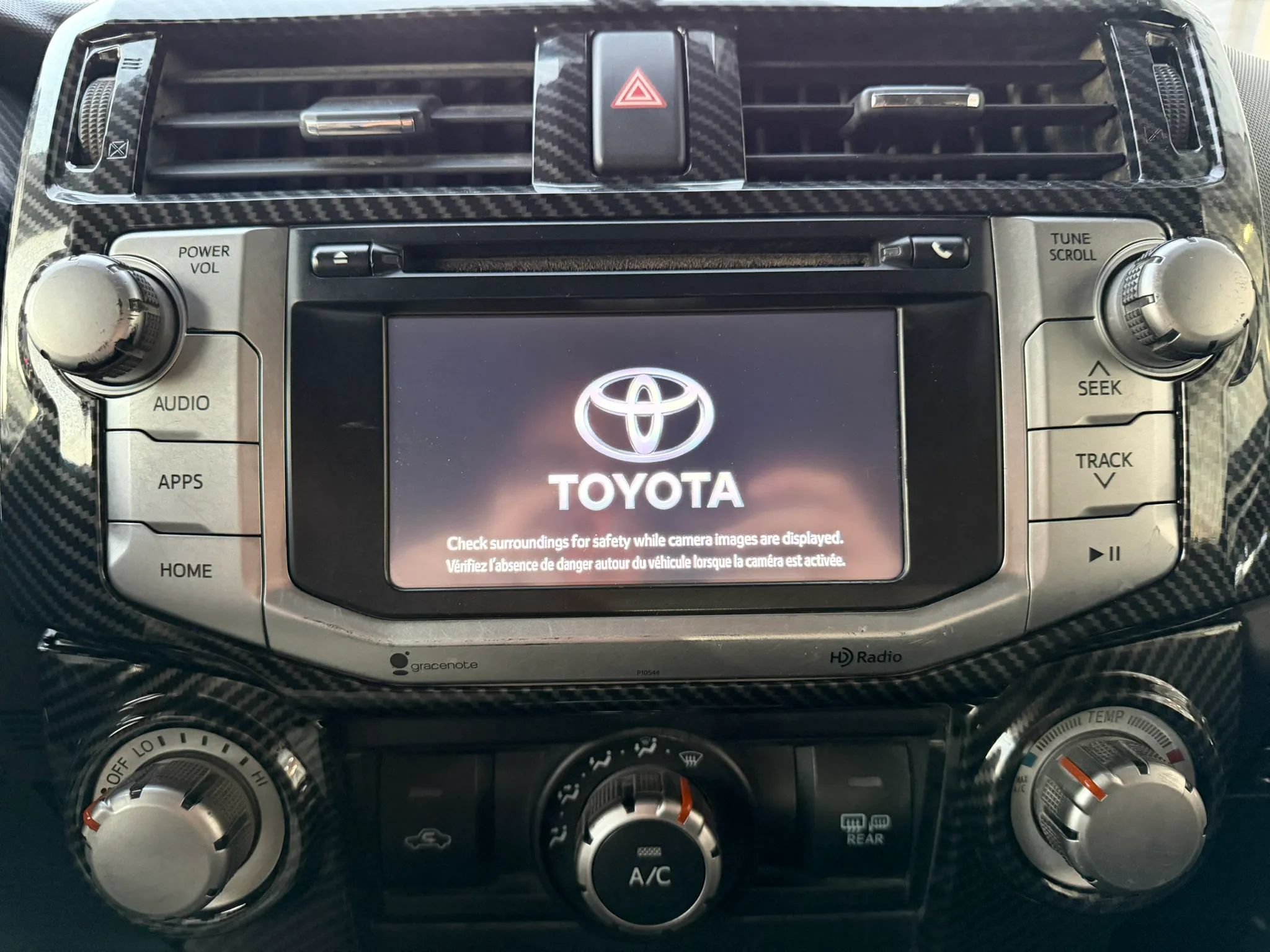 Used 2014 Toyota 4Runner SR5 AWD/4WD image 19