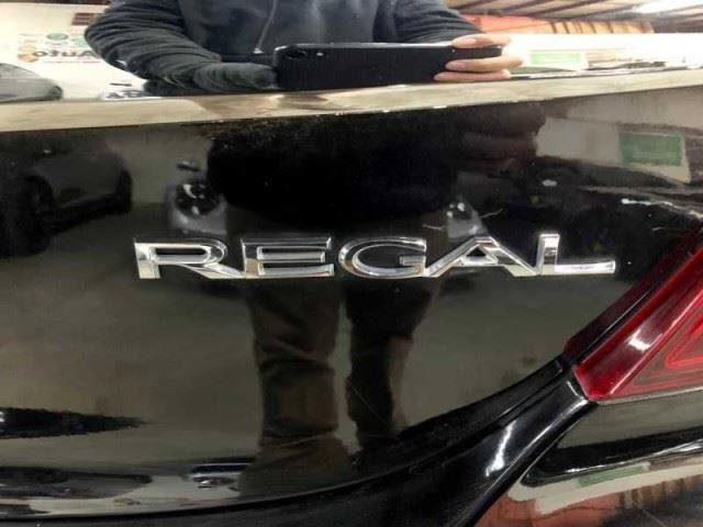 Used 2017 Buick Regal FWD image 14
