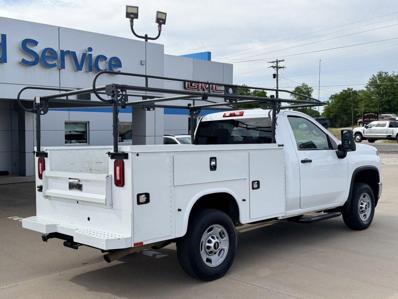 Used 2023 Chevrolet Silverado 2500 W/T w/ WT Convenience Package RWD image 5