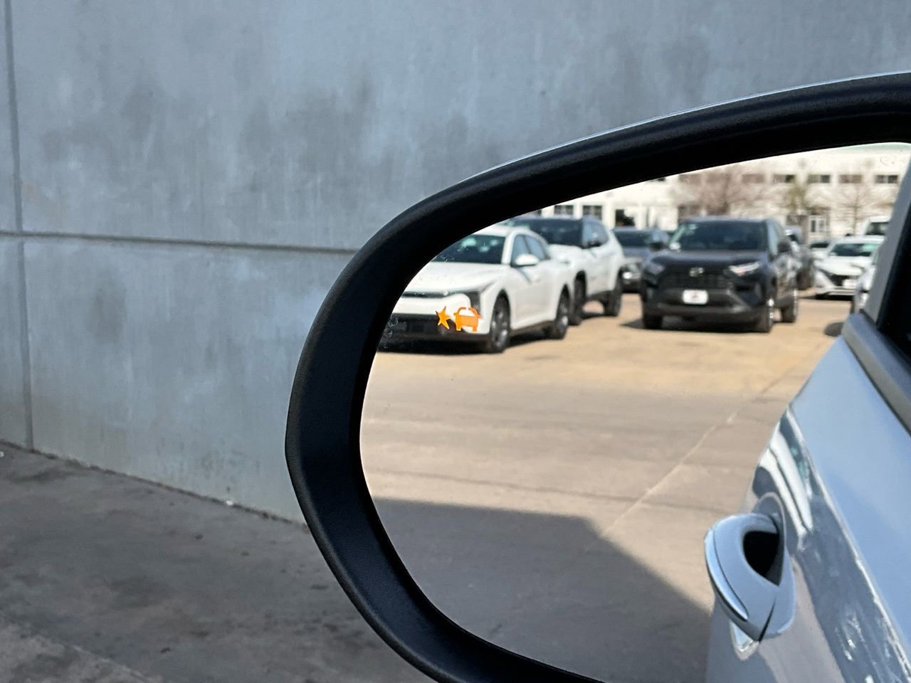 Used 2025 Buick Encore GX Preferred image 18