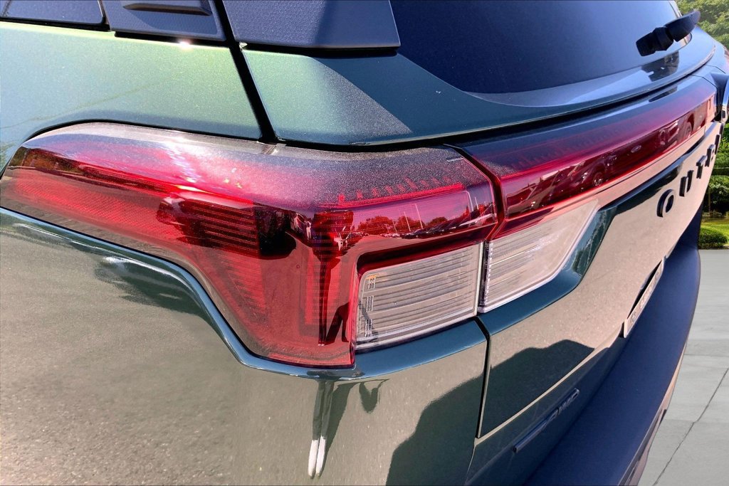 Certified 2026 Subaru Outback Premium AWD/4WD image 23