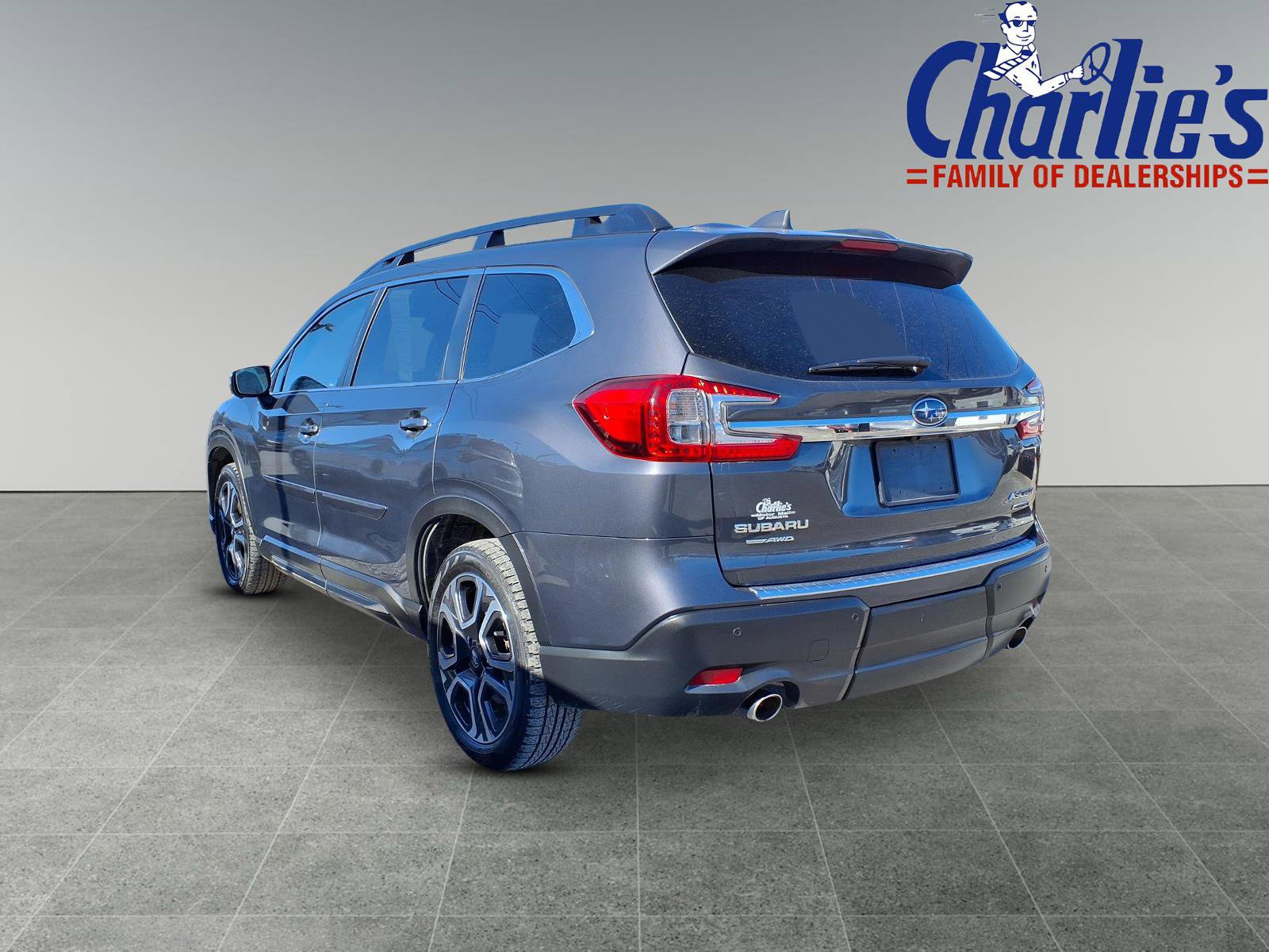 Certified 2023 Subaru Ascent Limited w/ Technology Package image 5