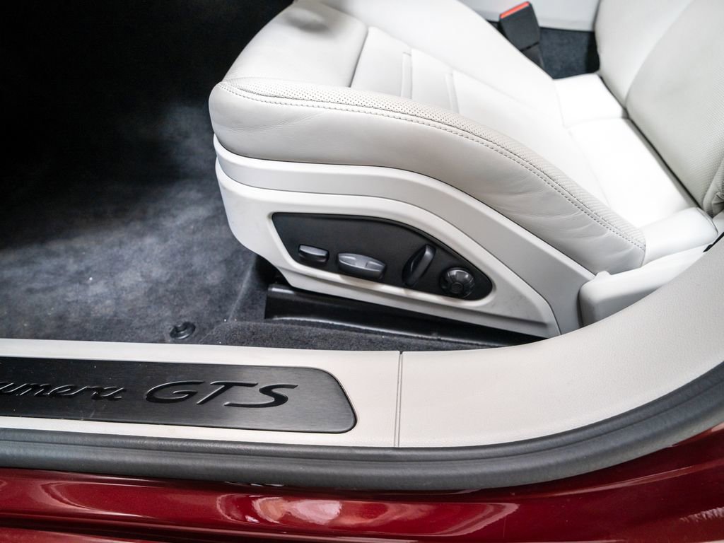 Certified 2023 Porsche Panamera GTS AWD/4WD image 28