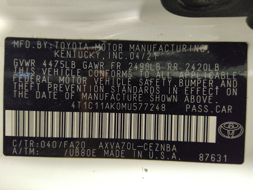 Used 2021 Toyota Camry LE image 33