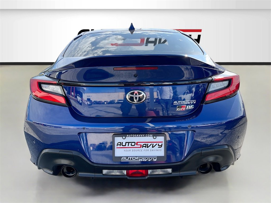 Used 2024 Toyota GR86 Premium image 6