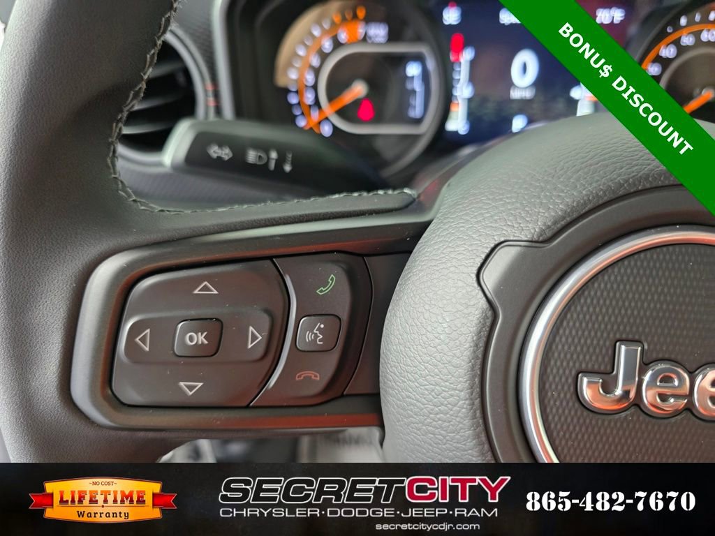 New 2025 Jeep Wrangler Unlimited Rubicon w/ Steel Bumper Group image 16